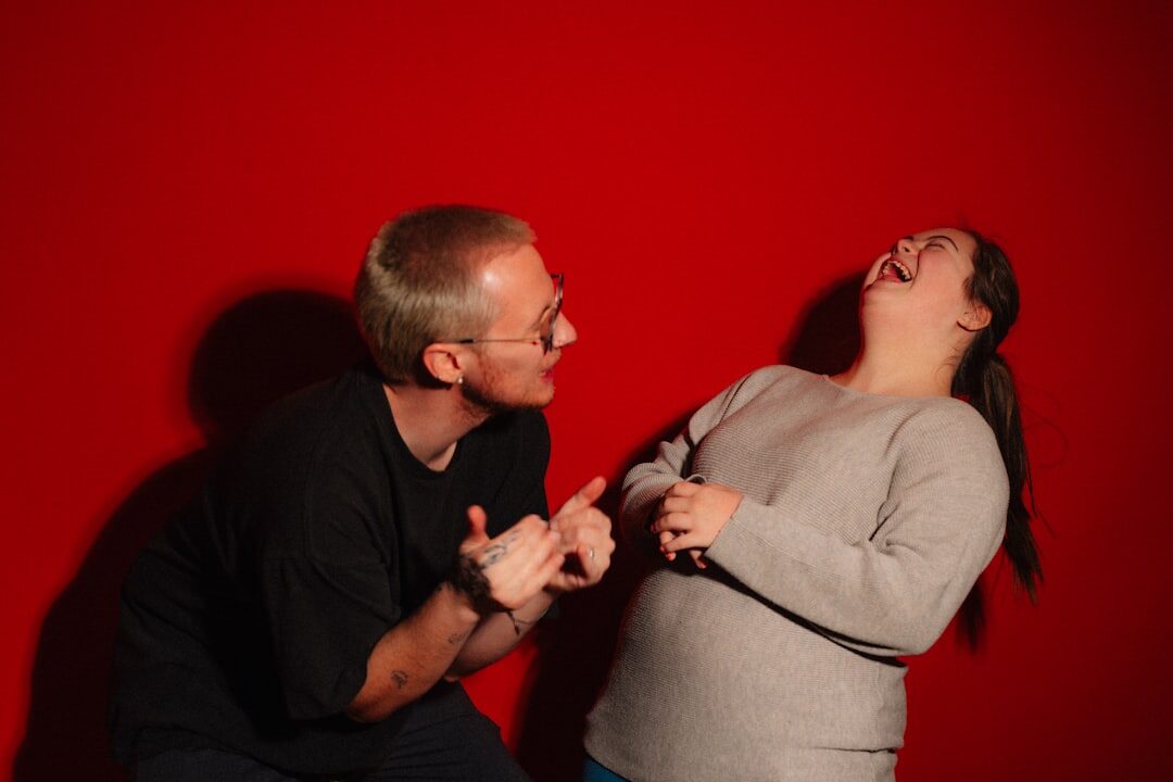 celebrity couple arguing