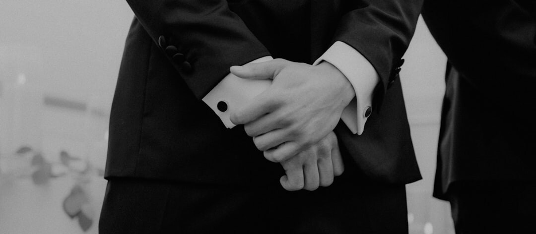 famous people shaking hands